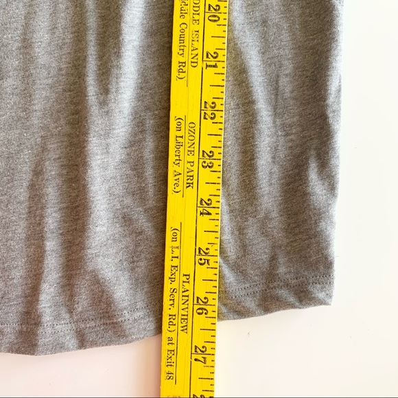 🌸New🌸 Victoria’s Secret 3/4 Sleeve Baseball T-shirt Sz Medium NWOT - Picture 8 of 8